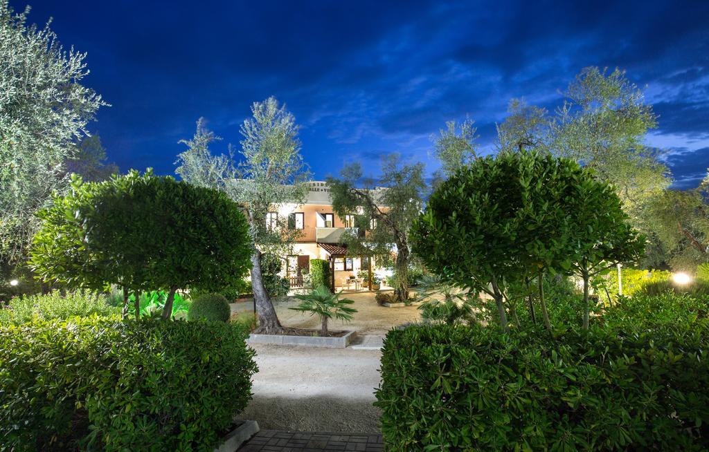 Residence Valleverde Vieste Bagian luar foto
