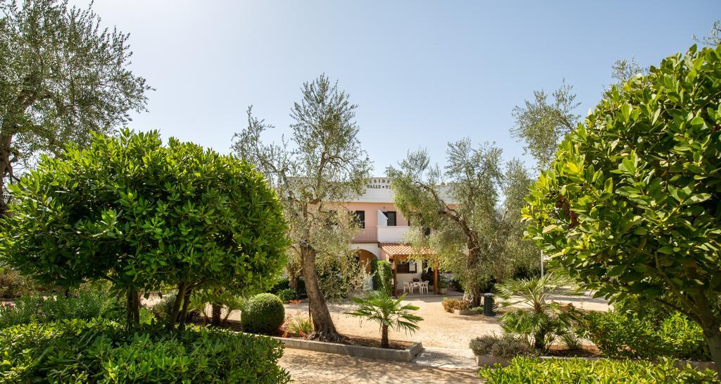 Residence Valleverde Vieste Bagian luar foto